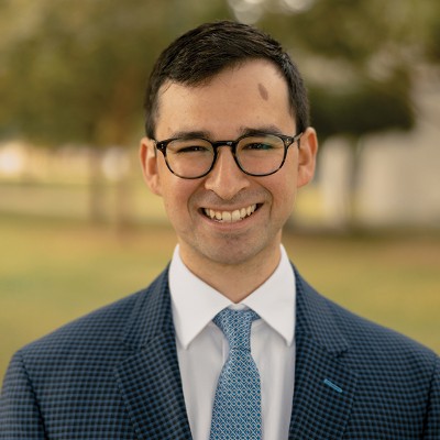 Headshot of Randy Hernandez, Licensed Insurance Advisor